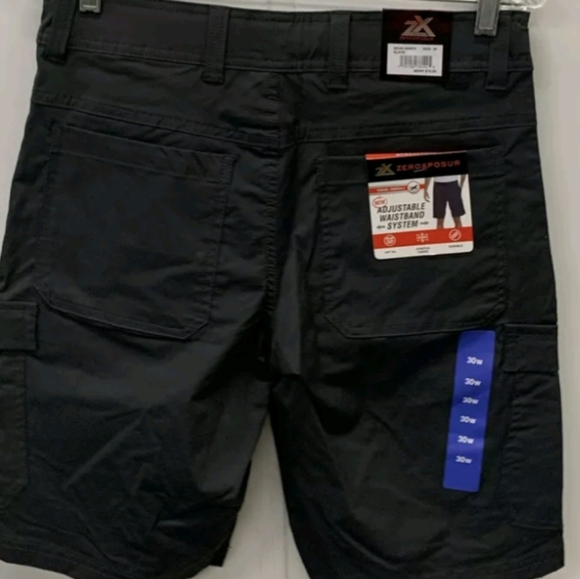 ZeroXposur Travel Series Shorts Size 30 NWT MSRP $70 - Picture 2 of 6